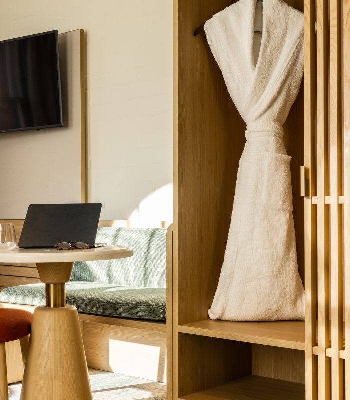 Room feature
